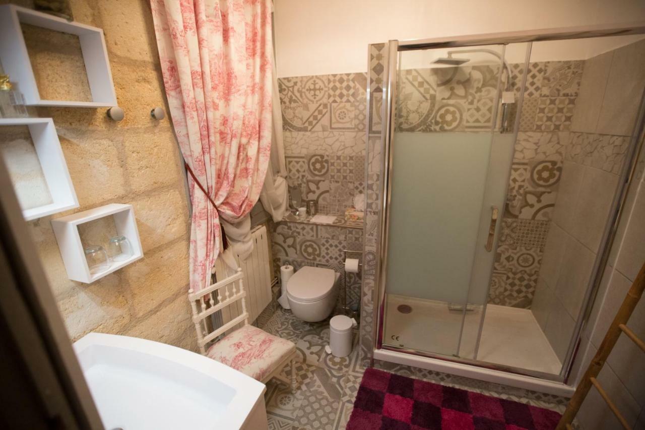 Le Grand Echiquier Hotel Coutras Luaran gambar